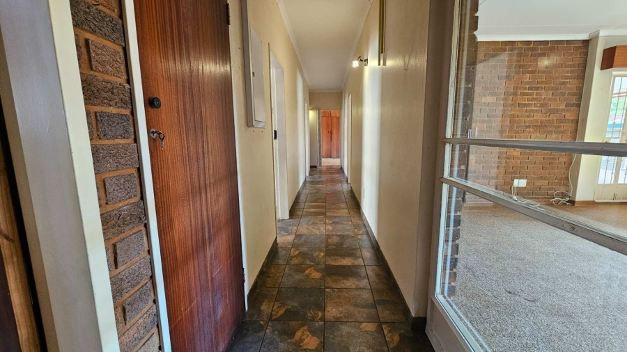 4 Bedroom Property for Sale in Pretoria North Gauteng
