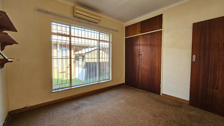 4 Bedroom Property for Sale in Pretoria North Gauteng