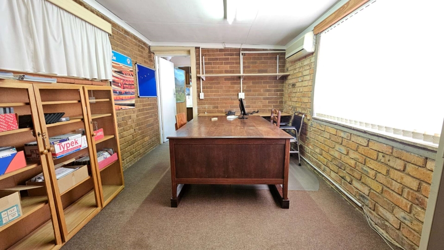 4 Bedroom Property for Sale in Pretoria North Gauteng