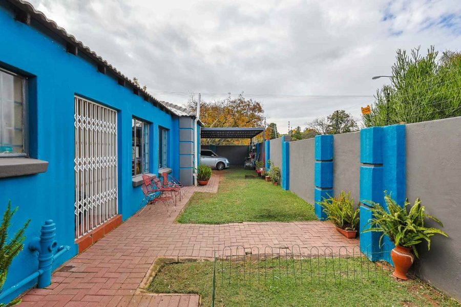 5 Bedroom Property for Sale in Rietfontein Gauteng