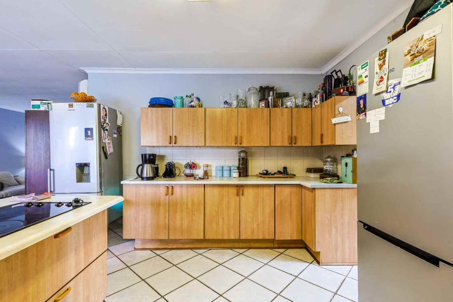 5 Bedroom Property for Sale in Rietfontein Gauteng