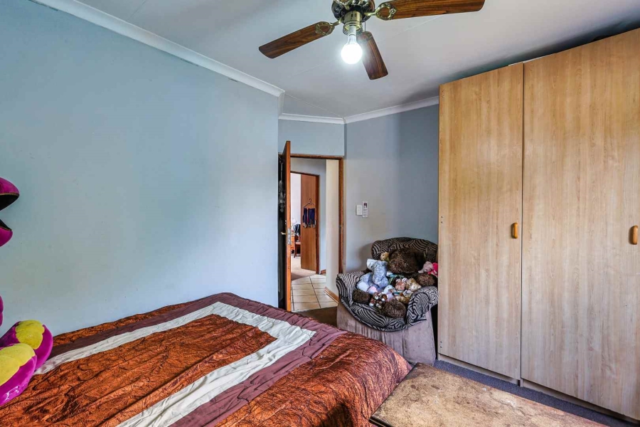 5 Bedroom Property for Sale in Rietfontein Gauteng