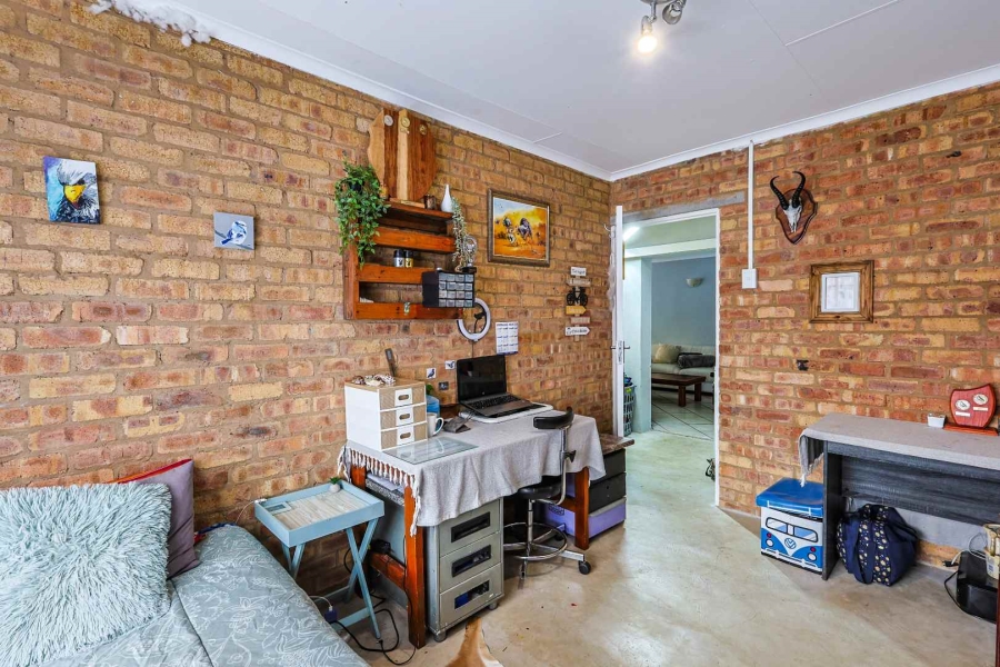 5 Bedroom Property for Sale in Rietfontein Gauteng