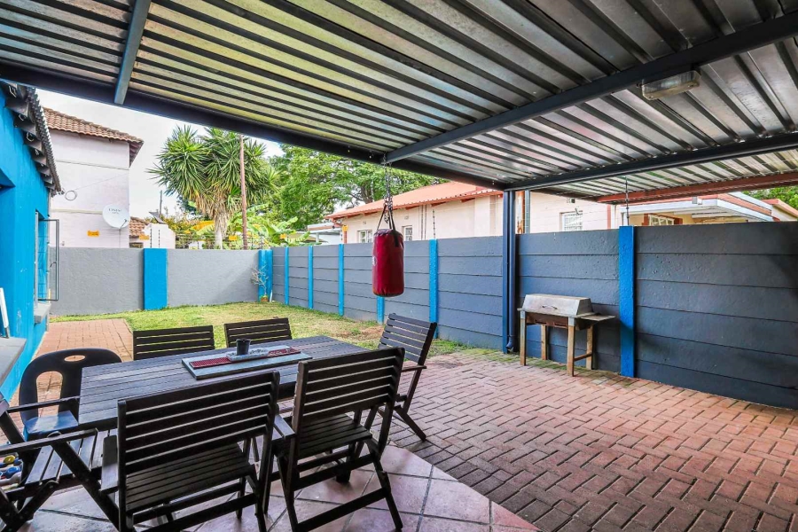 5 Bedroom Property for Sale in Rietfontein Gauteng