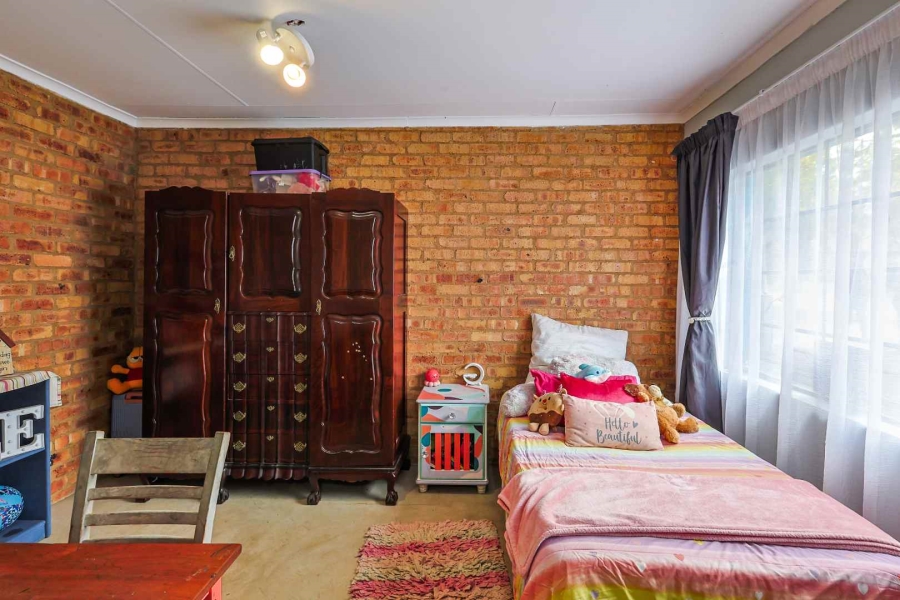 5 Bedroom Property for Sale in Rietfontein Gauteng