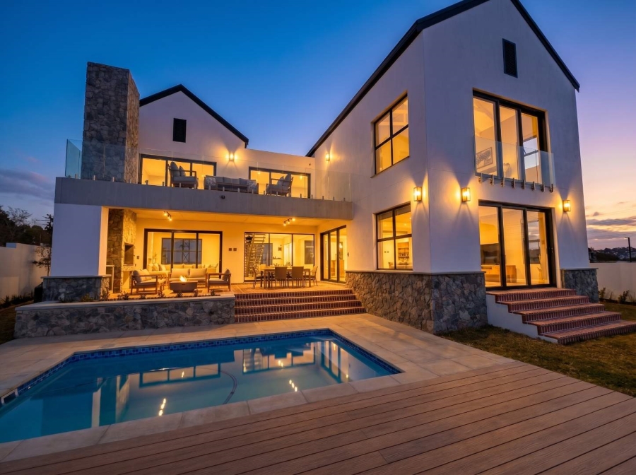 5 Bedroom Property for Sale in Helderfontein Estate Gauteng