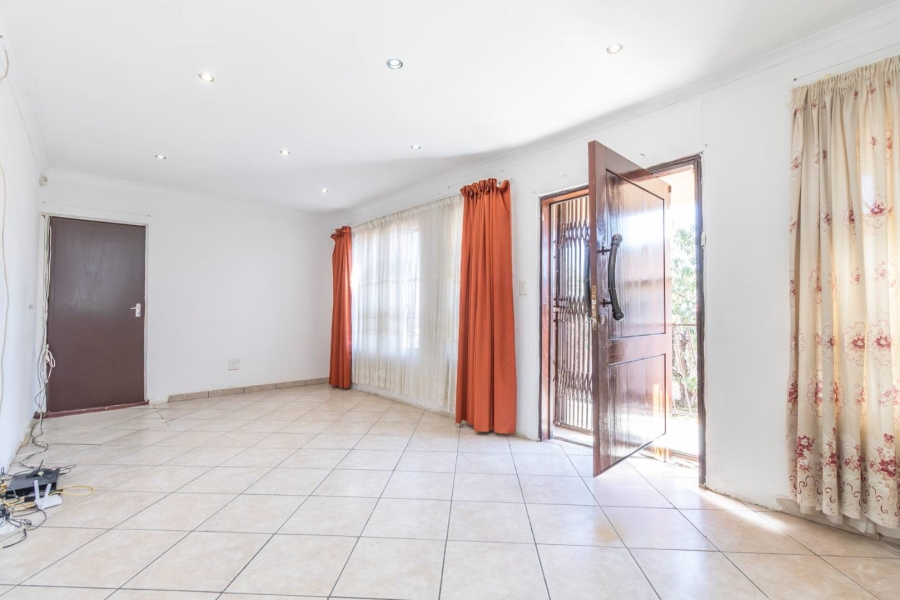 4 Bedroom Property for Sale in Cosmo City Gauteng