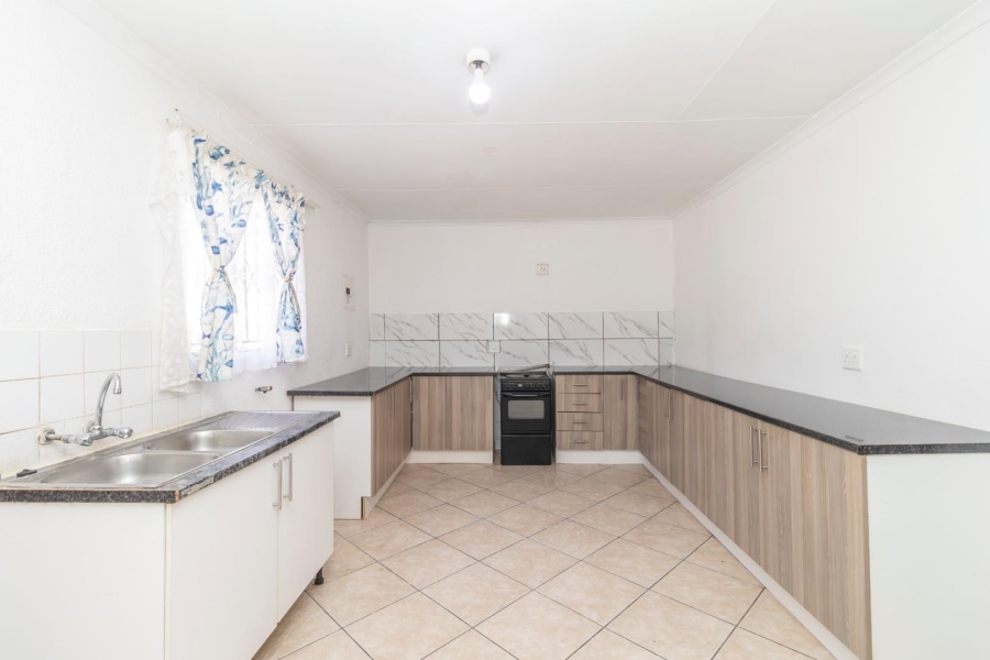 4 Bedroom Property for Sale in Cosmo City Gauteng
