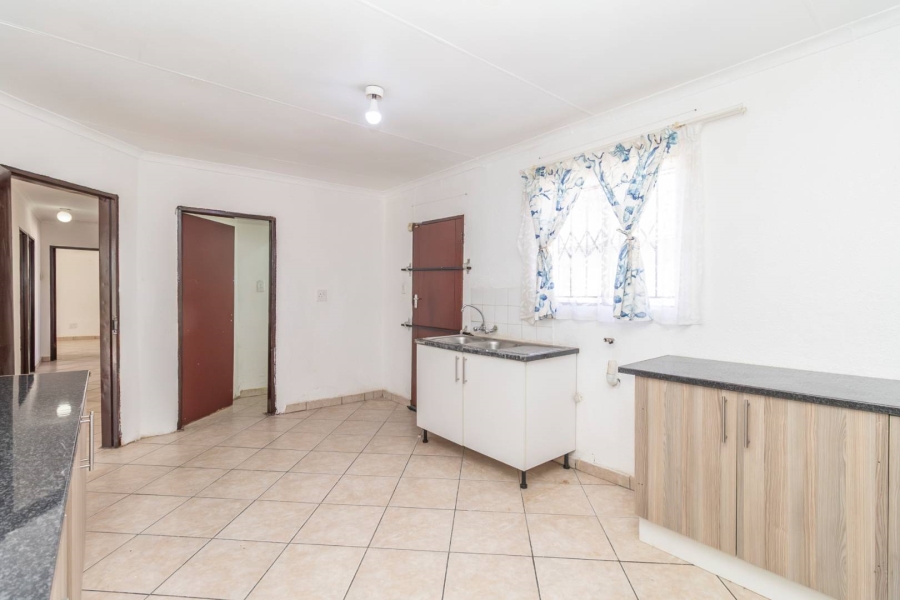 4 Bedroom Property for Sale in Cosmo City Gauteng