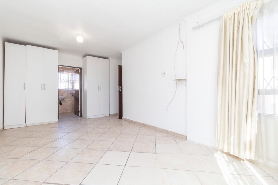 4 Bedroom Property for Sale in Cosmo City Gauteng