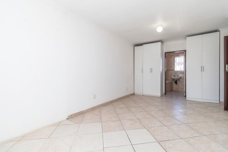 4 Bedroom Property for Sale in Cosmo City Gauteng