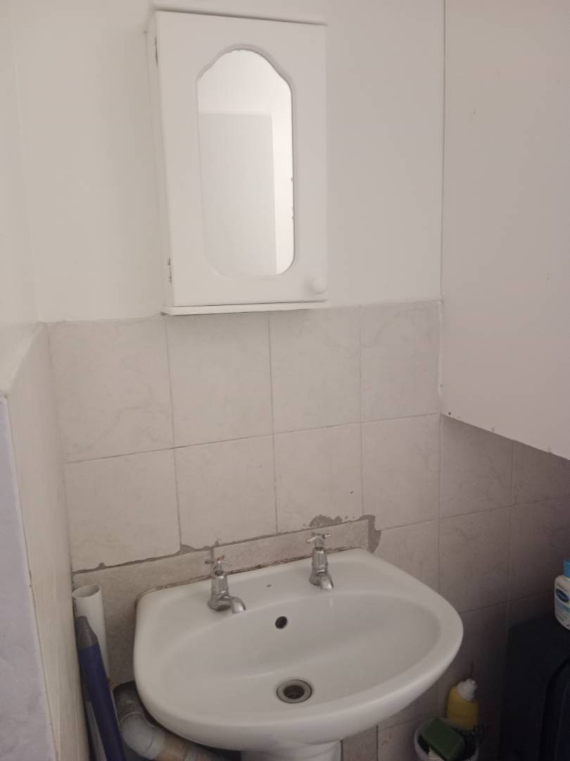 To Let 1 Bedroom Property for Rent in Bedford Gardens Gauteng