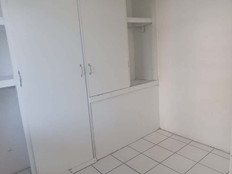 1 Bedroom Property for Sale in Bedford Gardens Gauteng