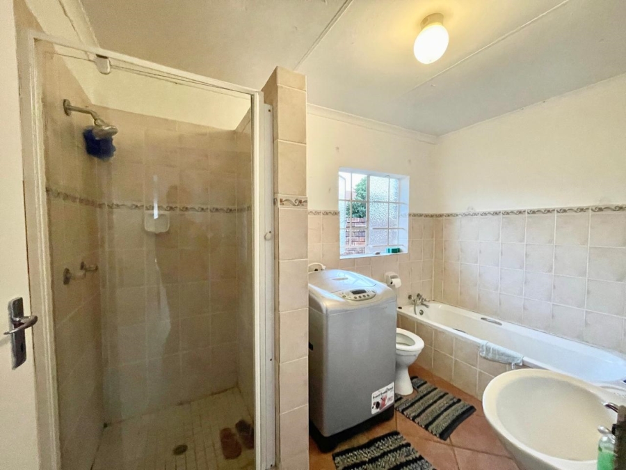 2 Bedroom Property for Sale in Meyerspark Gauteng