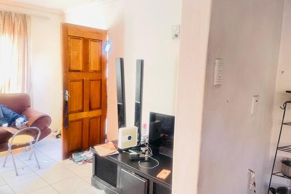 To Let 3 Bedroom Property for Rent in Roodepoort Gauteng