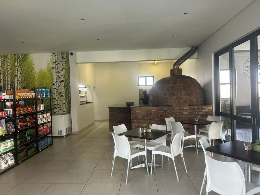 To Let 3 Bedroom Property for Rent in Greenstone Hill Gauteng
