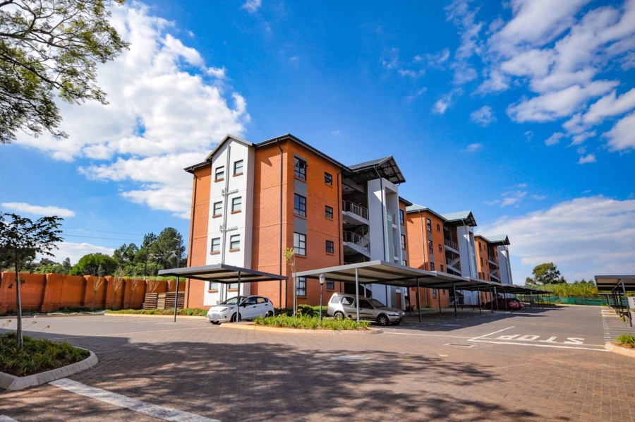To Let 1 Bedroom Property for Rent in Modderfontein Gauteng