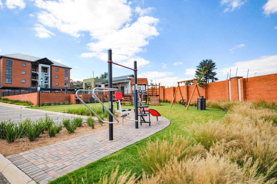 To Let 1 Bedroom Property for Rent in Modderfontein Gauteng