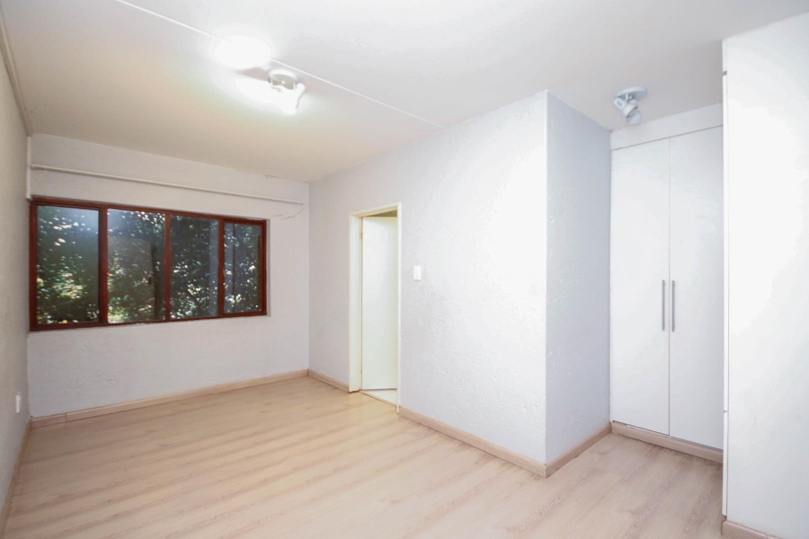 1 Bedroom Property for Sale in Morningside Gauteng