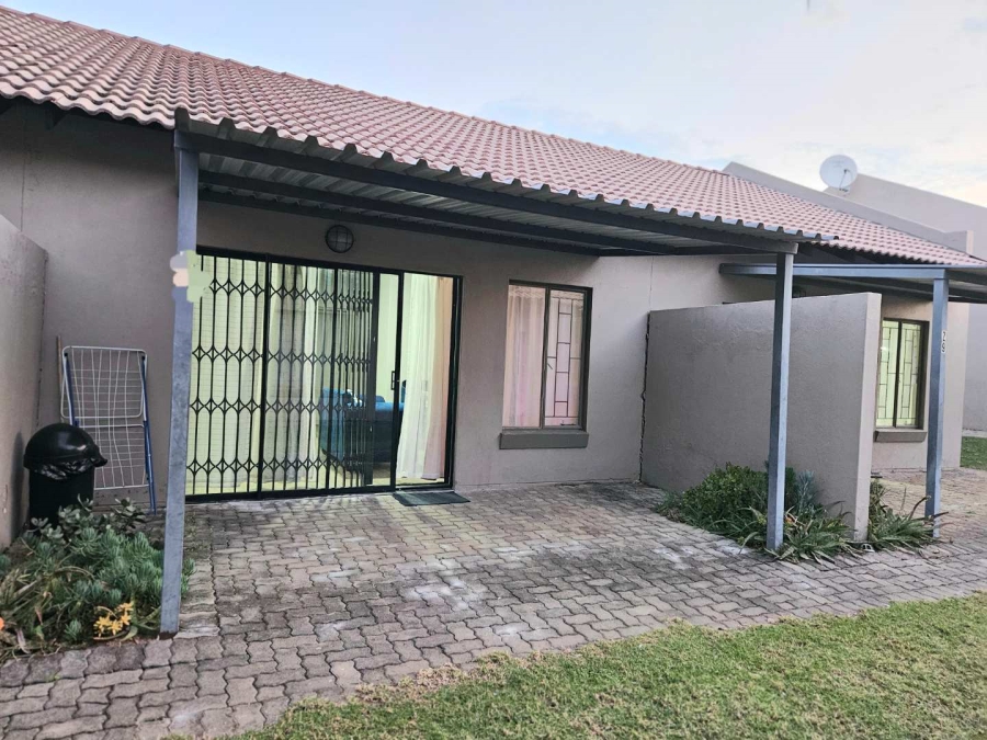 2 Bedroom Property for Sale in Eldorette Gauteng