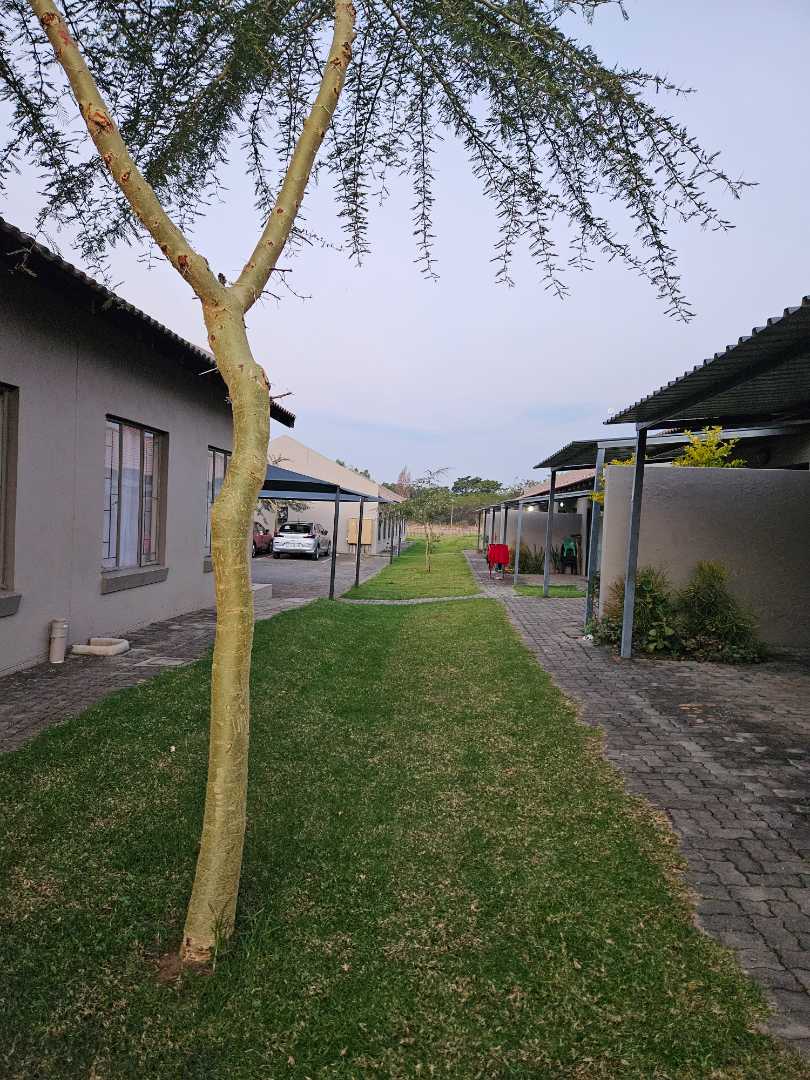 2 Bedroom Property for Sale in Eldorette Gauteng