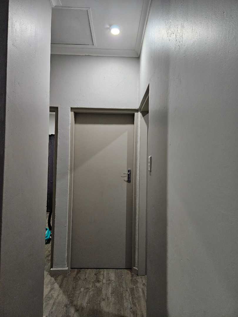 2 Bedroom Property for Sale in Eldorette Gauteng