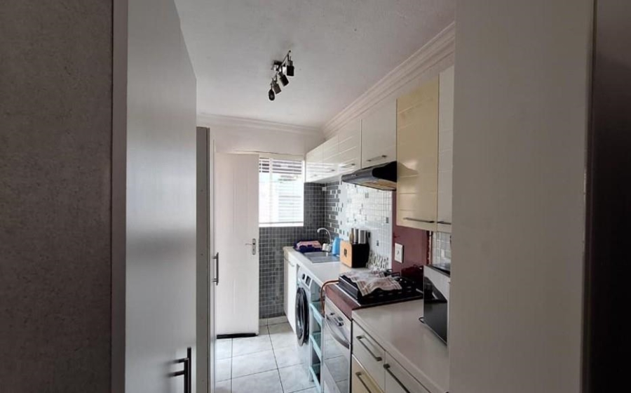 2 Bedroom Property for Sale in Birch Acres Gauteng