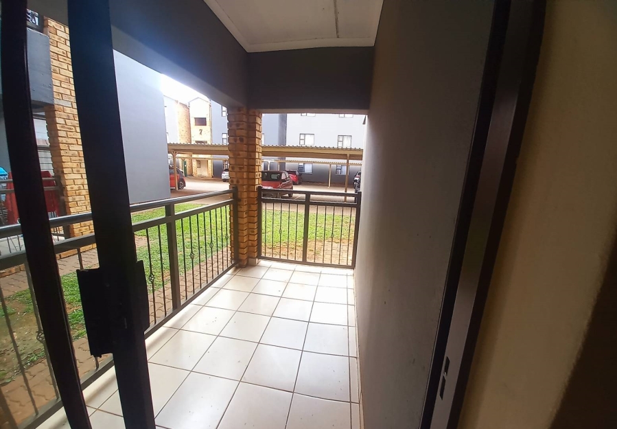 2 Bedroom Property for Sale in Pomona Gauteng