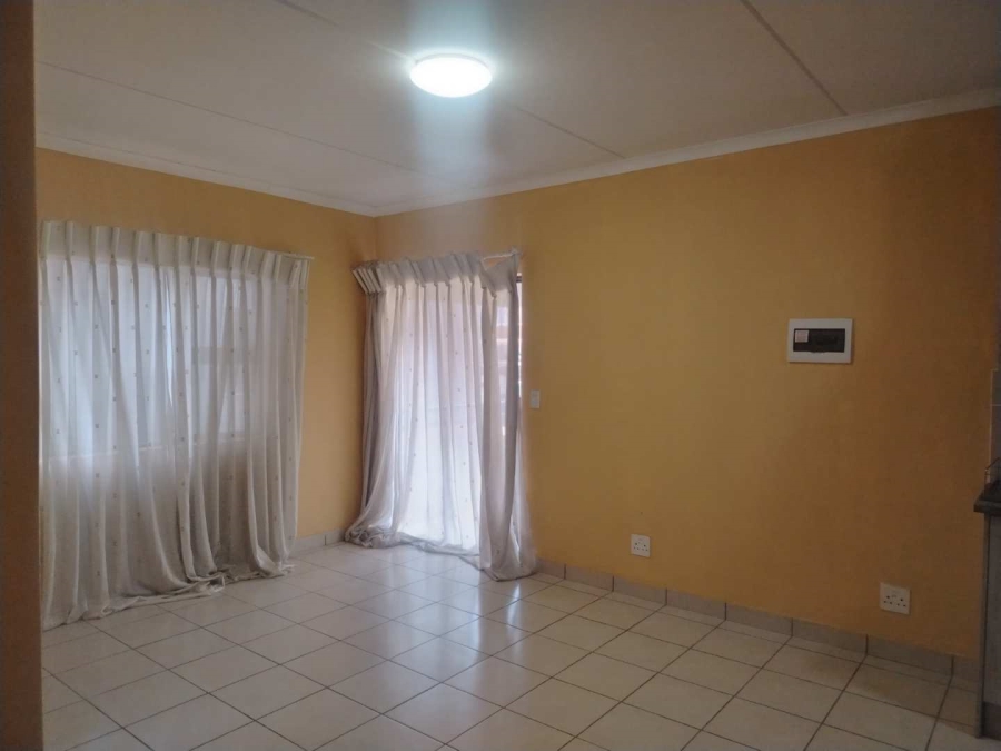 2 Bedroom Property for Sale in Pomona Gauteng