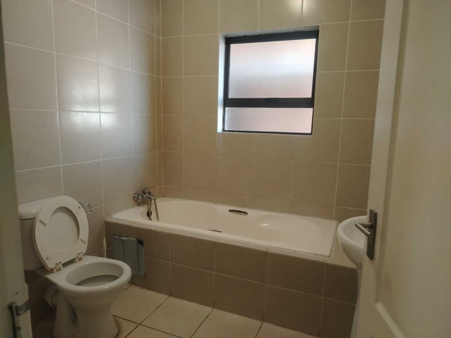2 Bedroom Property for Sale in Pomona Gauteng