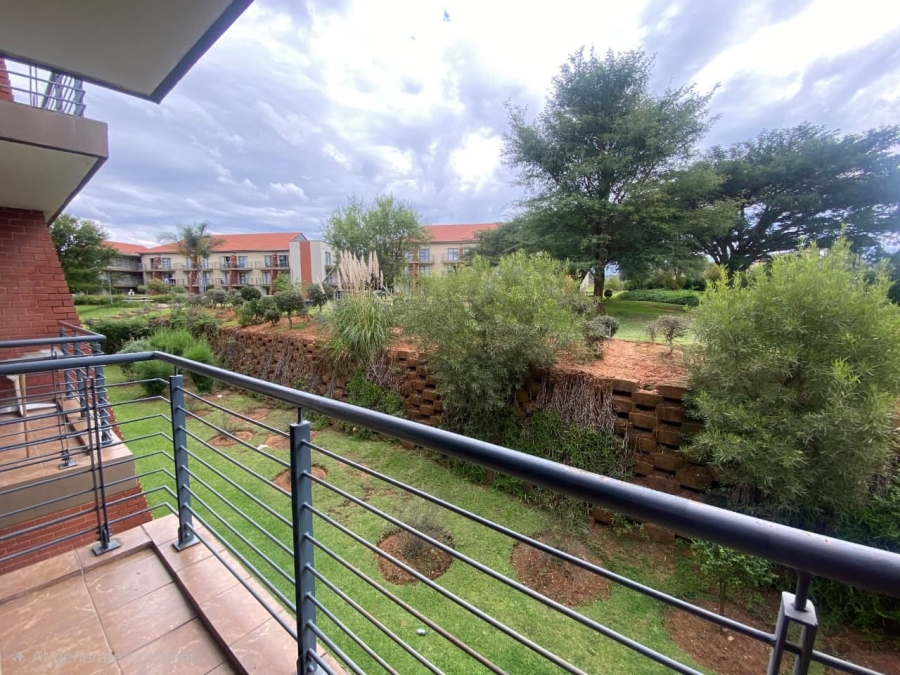 1 Bedroom Property for Sale in Ruimsig Gauteng
