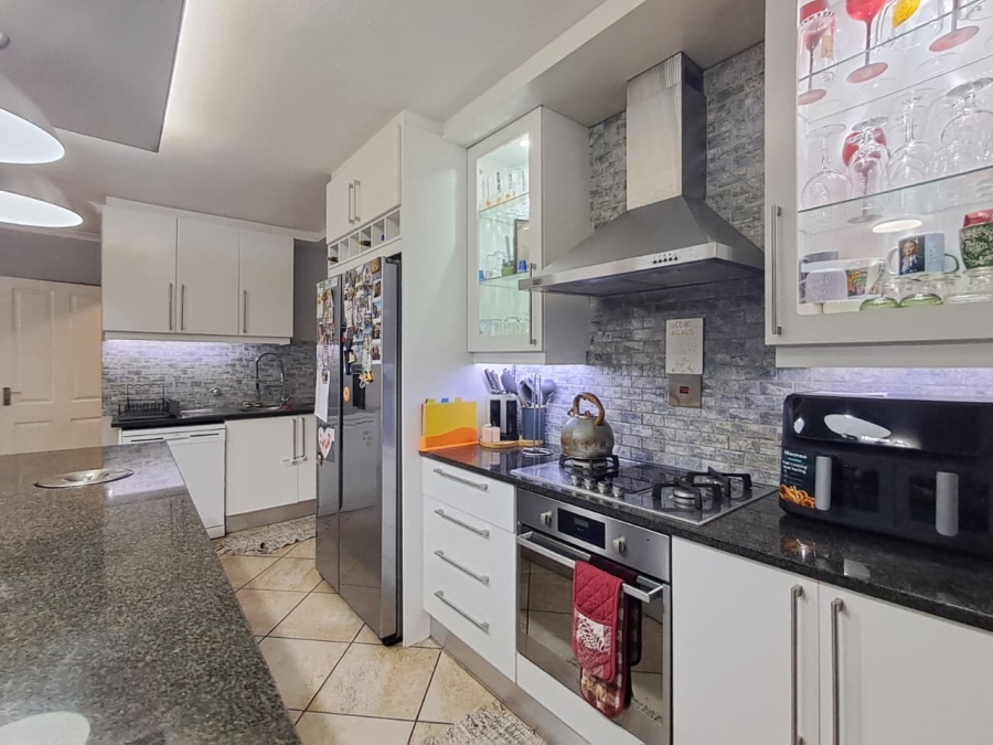 3 Bedroom Property for Sale in Union Gauteng