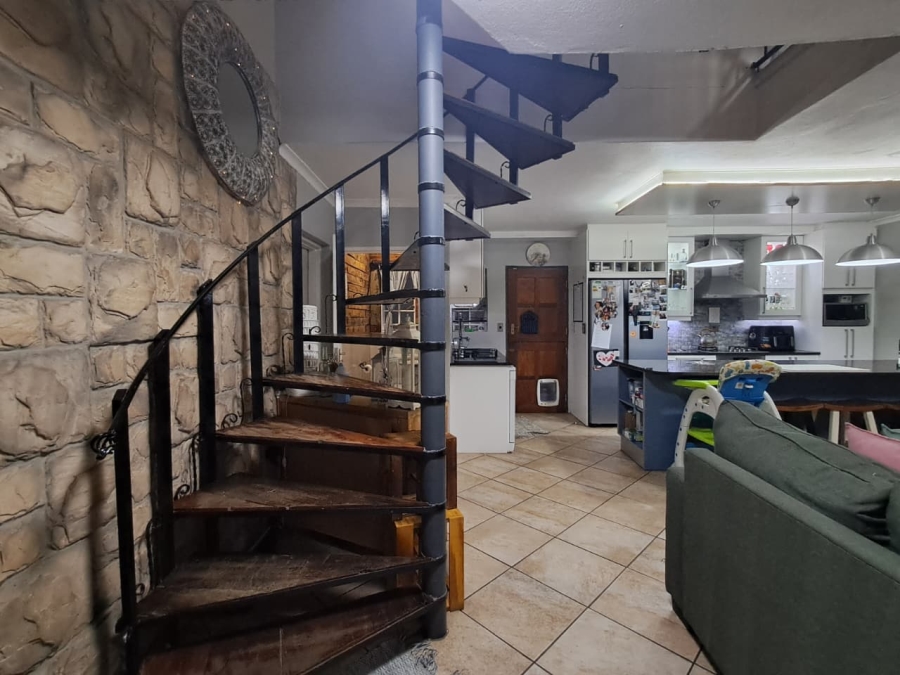 3 Bedroom Property for Sale in Union Gauteng