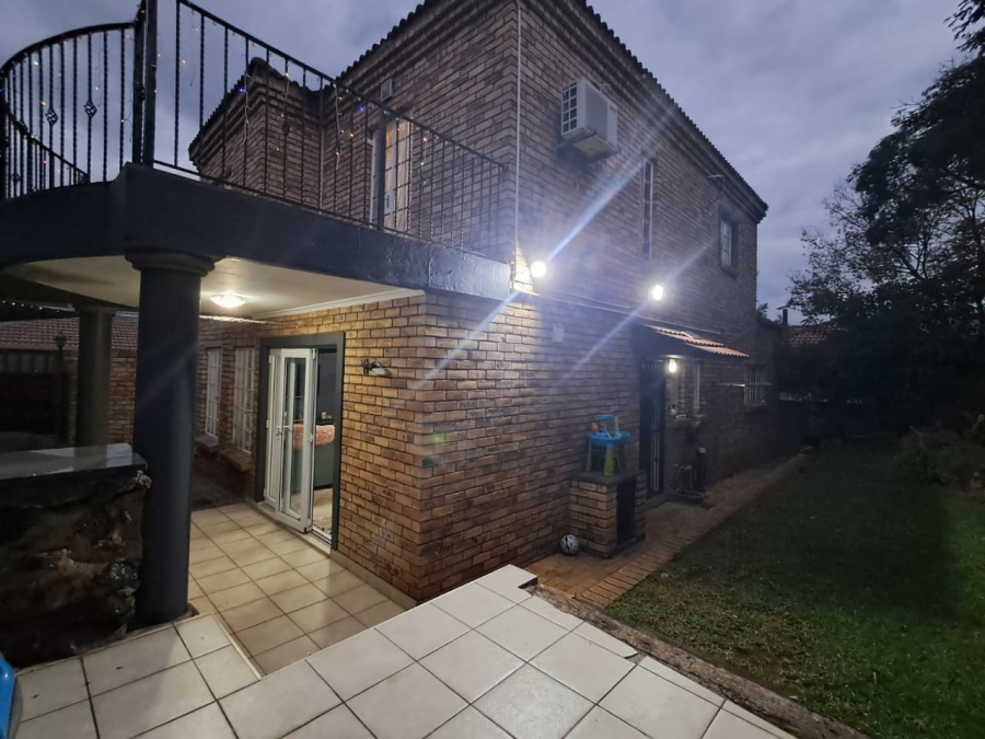 3 Bedroom Property for Sale in Union Gauteng