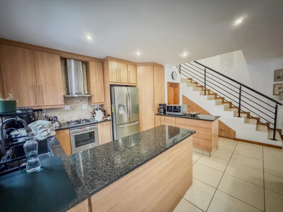 3 Bedroom Property for Sale in Beyerspark Gauteng