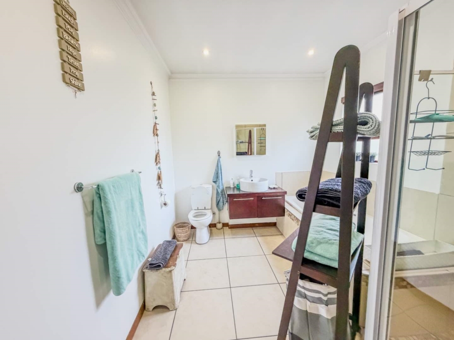 3 Bedroom Property for Sale in Beyerspark Gauteng