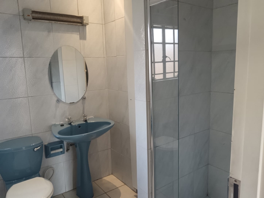 4 Bedroom Property for Sale in Parkhill Gardens Gauteng