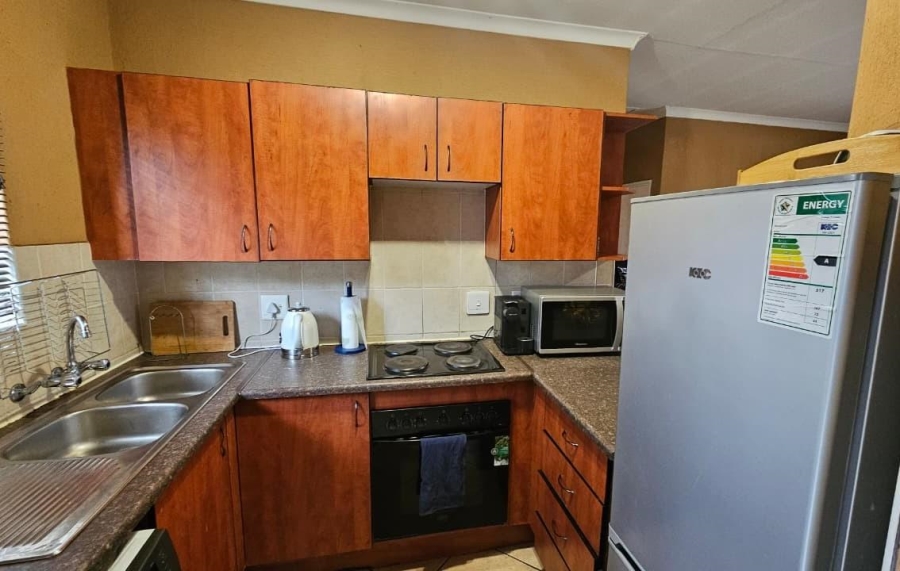 2 Bedroom Property for Sale in Wilgeheuwel Gauteng