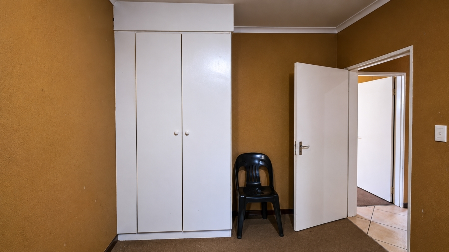 2 Bedroom Property for Sale in Wilgeheuwel Gauteng