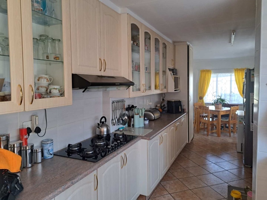6 Bedroom Property for Sale in Boksburg Gauteng