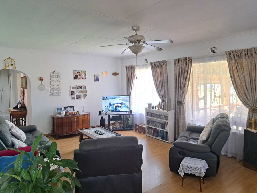 6 Bedroom Property for Sale in Boksburg Gauteng
