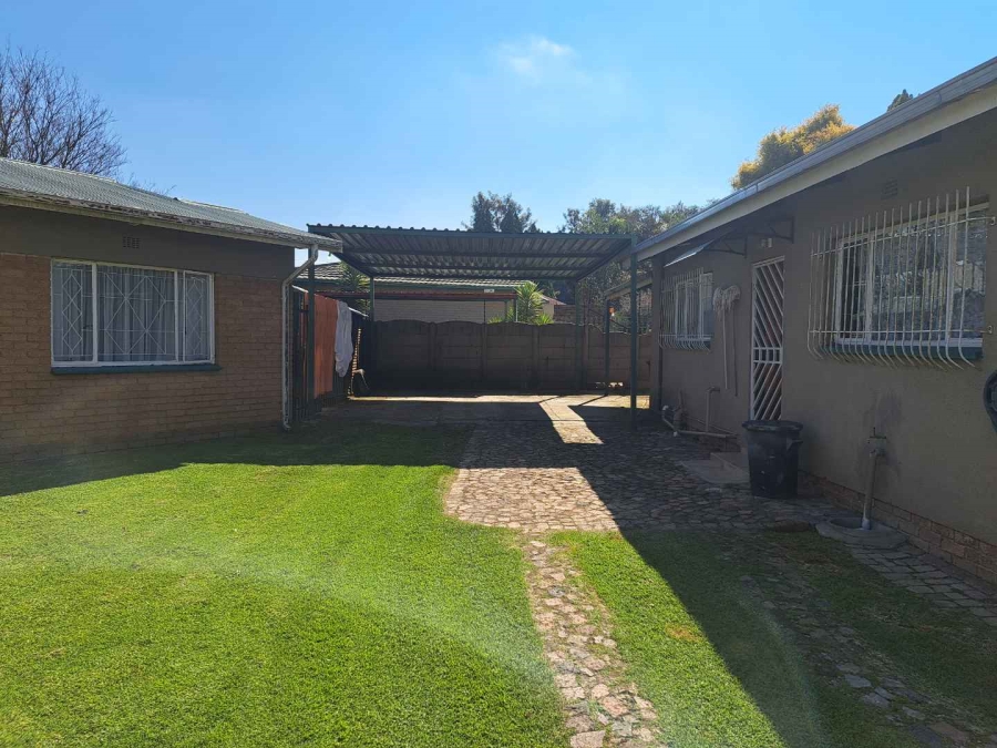 6 Bedroom Property for Sale in Boksburg Gauteng