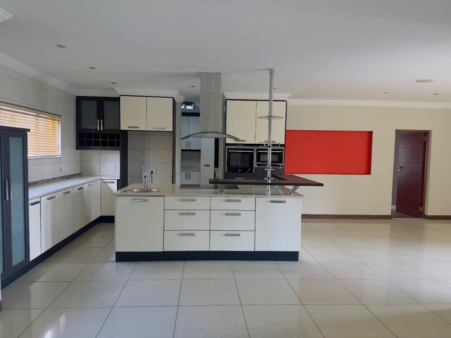 To Let 4 Bedroom Property for Rent in Blue Valley Golf Estate Gauteng