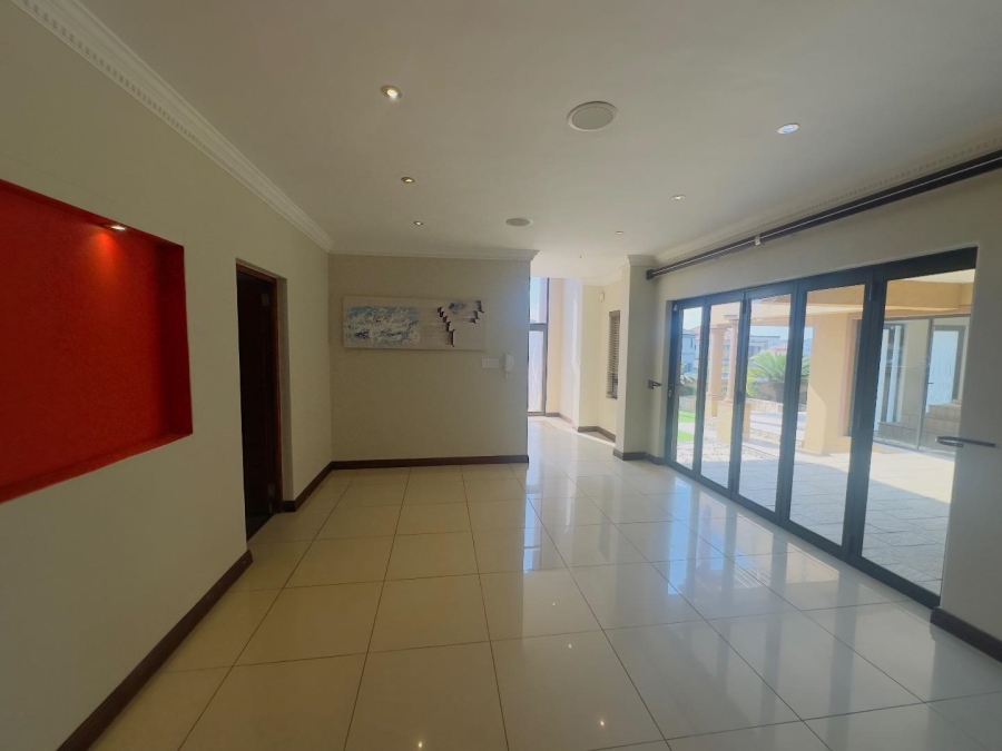 To Let 4 Bedroom Property for Rent in Blue Valley Golf Estate Gauteng