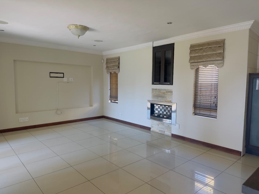To Let 4 Bedroom Property for Rent in Blue Valley Golf Estate Gauteng
