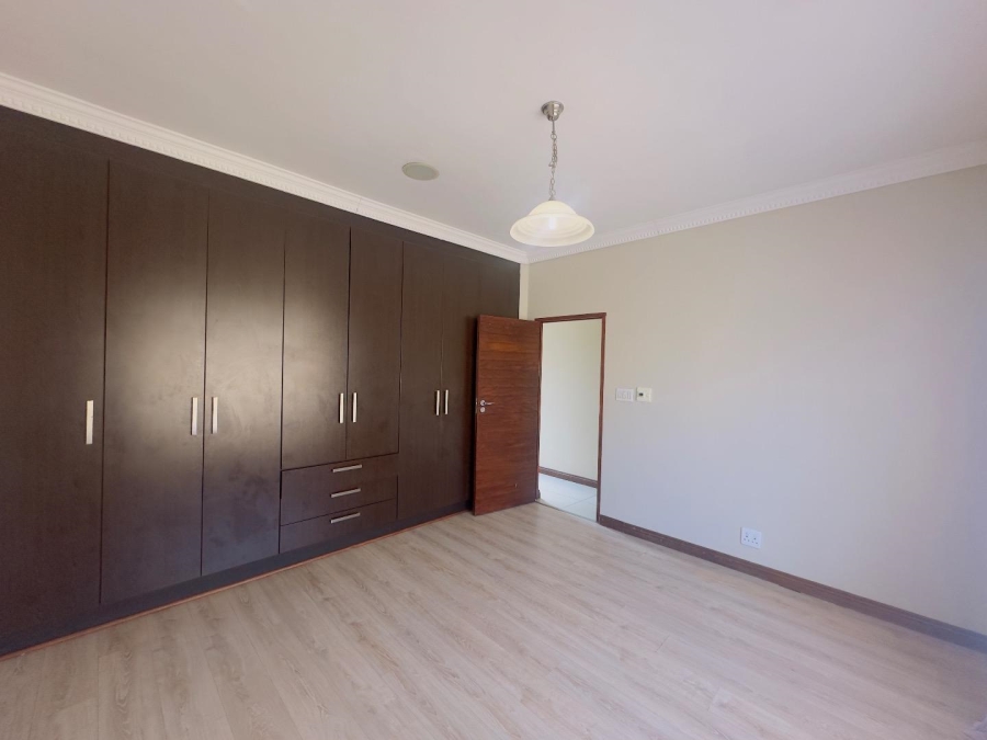 To Let 4 Bedroom Property for Rent in Blue Valley Golf Estate Gauteng