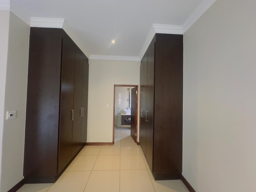 To Let 4 Bedroom Property for Rent in Blue Valley Golf Estate Gauteng