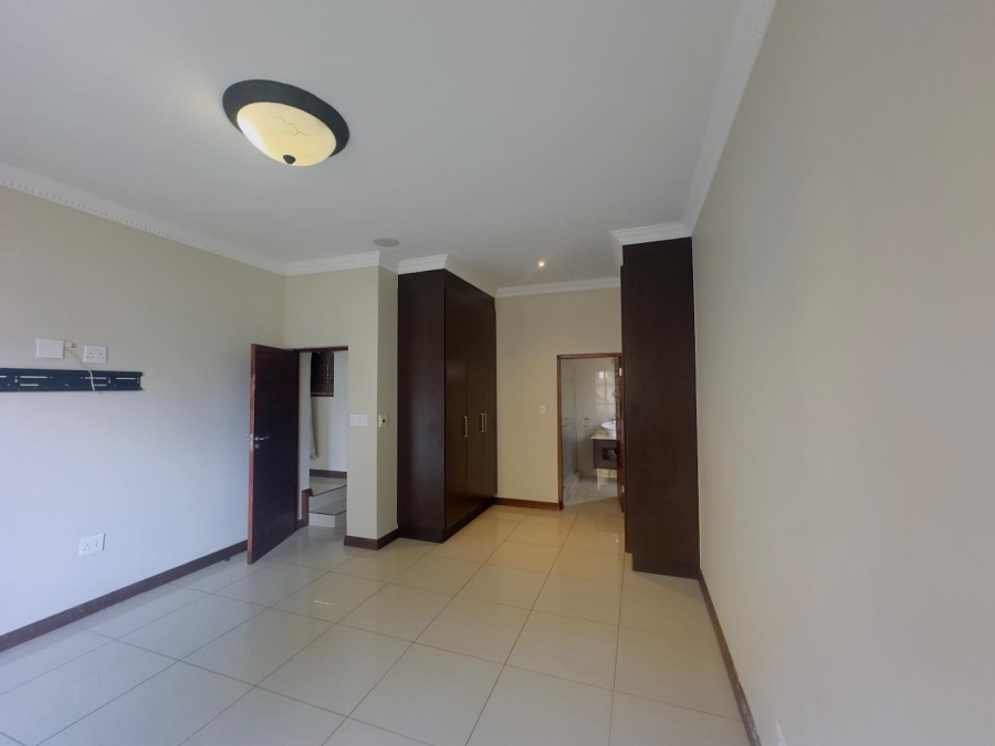 To Let 4 Bedroom Property for Rent in Blue Valley Golf Estate Gauteng
