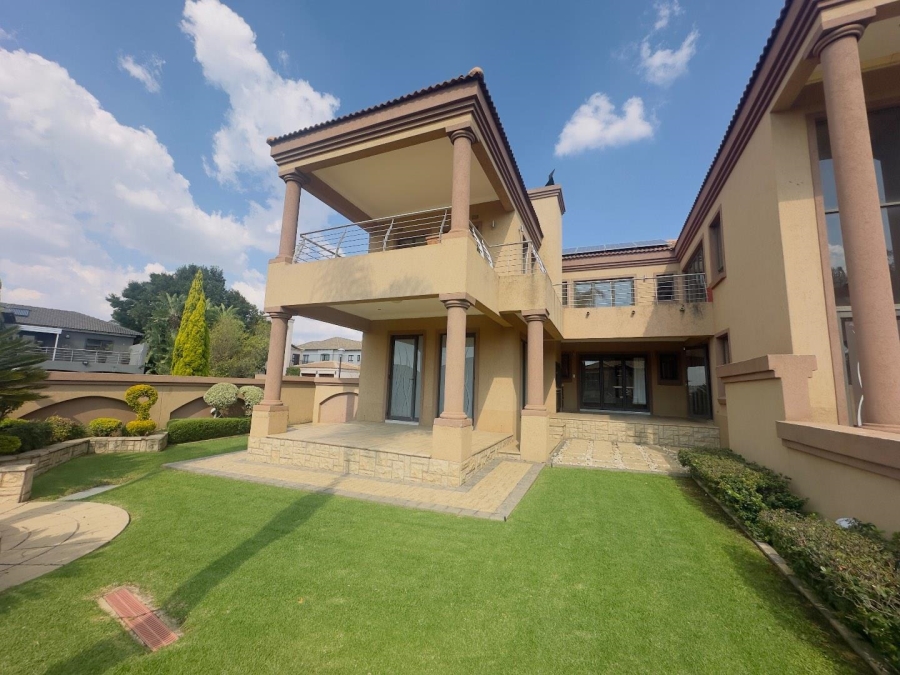 To Let 4 Bedroom Property for Rent in Blue Valley Golf Estate Gauteng