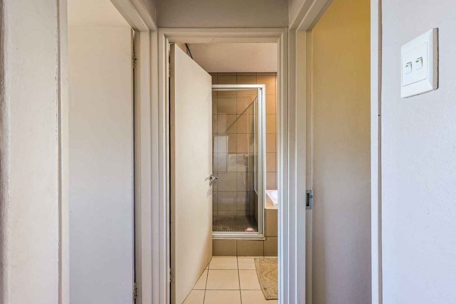 2 Bedroom Property for Sale in Hillcrest Gauteng